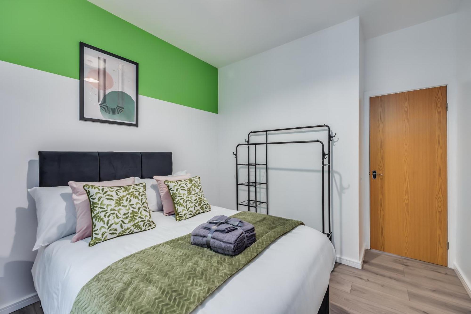 Luxury 4-bed In Centre - Sleeps 10 - Ideal For Corporate And Contractors Holiday home