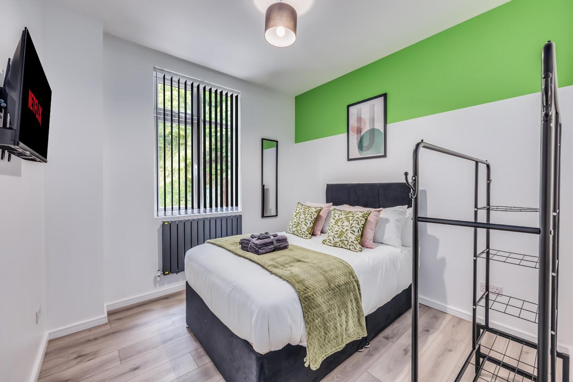 Luxury 4-bed In Centre - Sleeps 10 - Ideal For Corporate And Contractors * Coventry